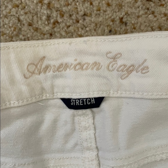 White Denim Shorts Size 6 - Picture 3 of 4